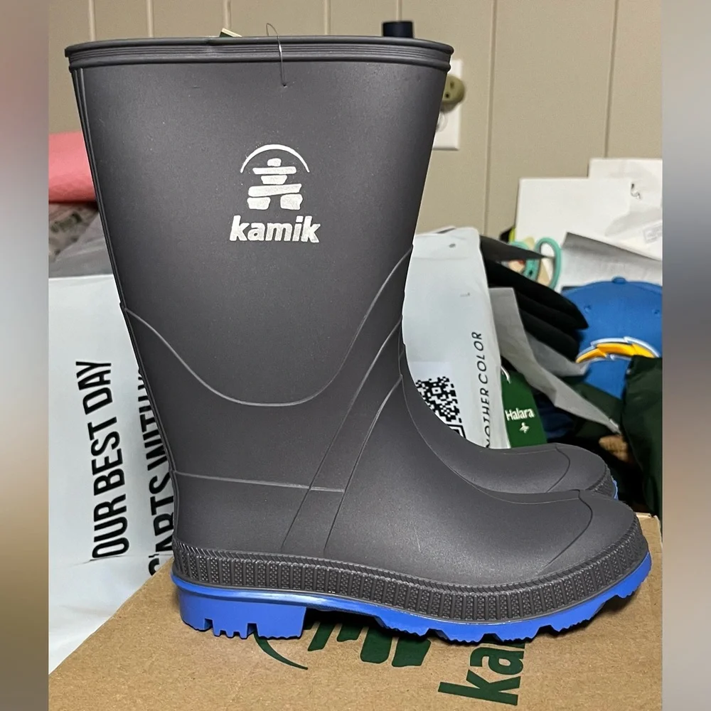 Kamik Stomp Charcoal Gray & Royal Blue Waterproof Boots Kids Size 2 NIB